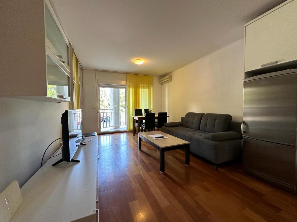 Apartment Biokovo Макарска Экстерьер фото